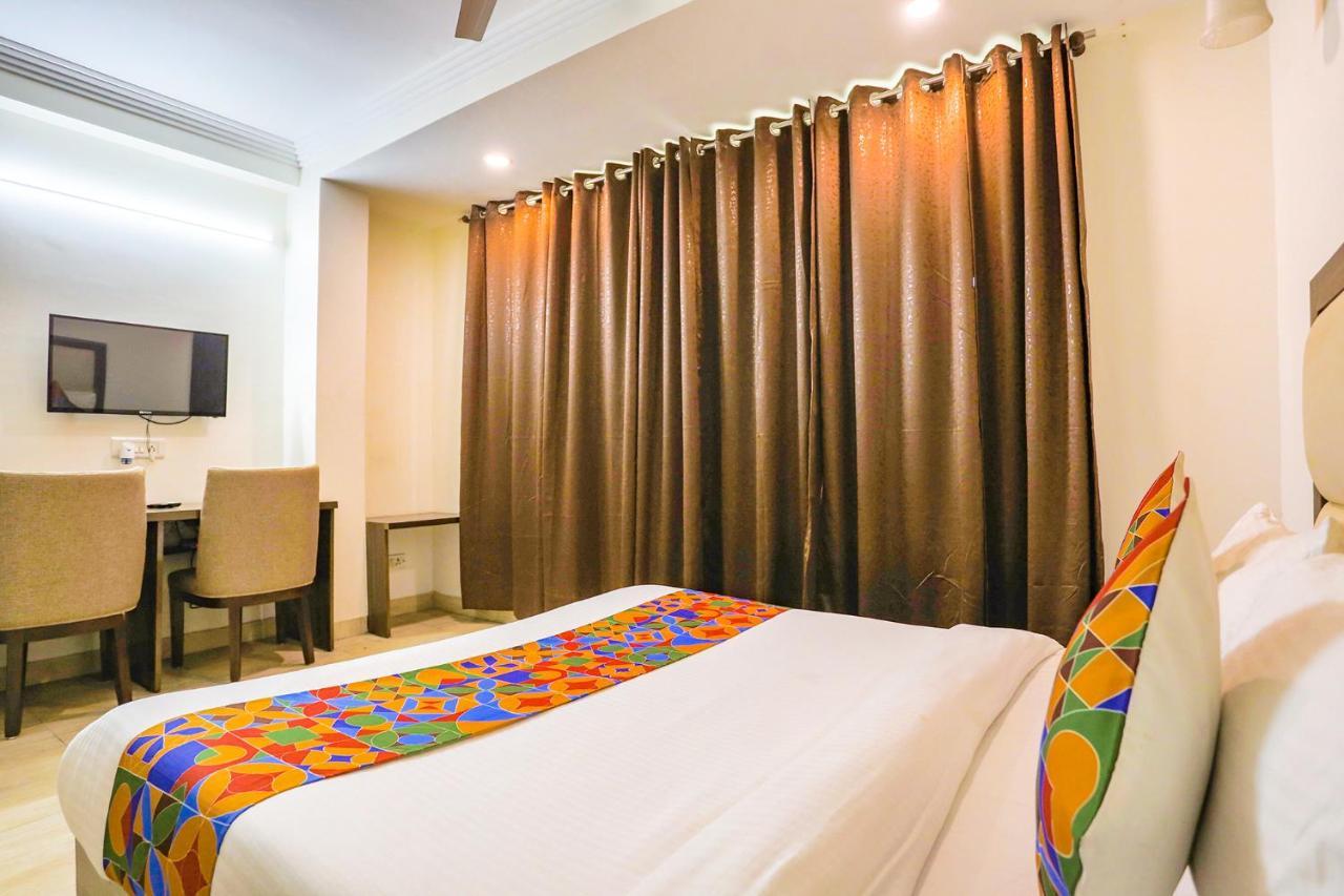 Hotel Capital O 43002 Grand Bella Nuova Delhi Esterno foto
